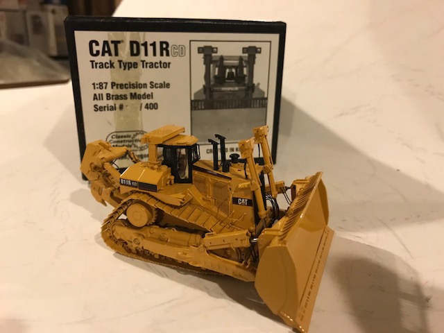 Caterpillar D11R Carrydozer 1/87th - Click Image to Close